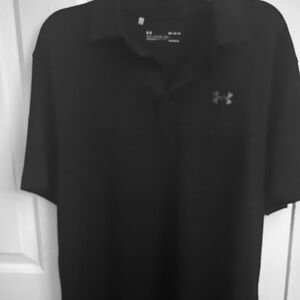 Men’s underarmour heat gear shirt
